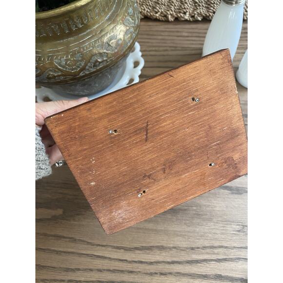 Vintage Wood Pig Napkin Letter Holder Stand Kitsch Kitchen Primitive Farmhouse - Picture 3 of 7